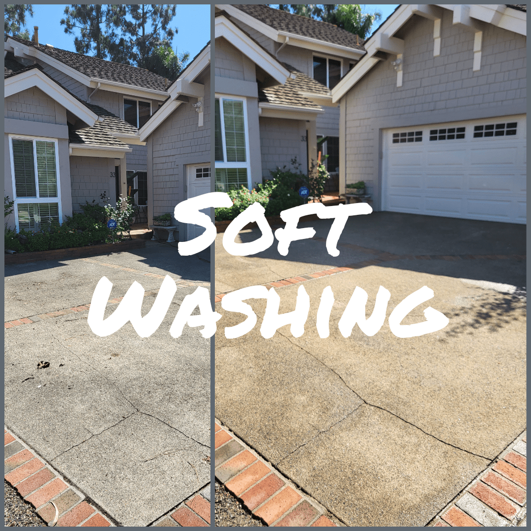 A picture of the same house with soft washing.