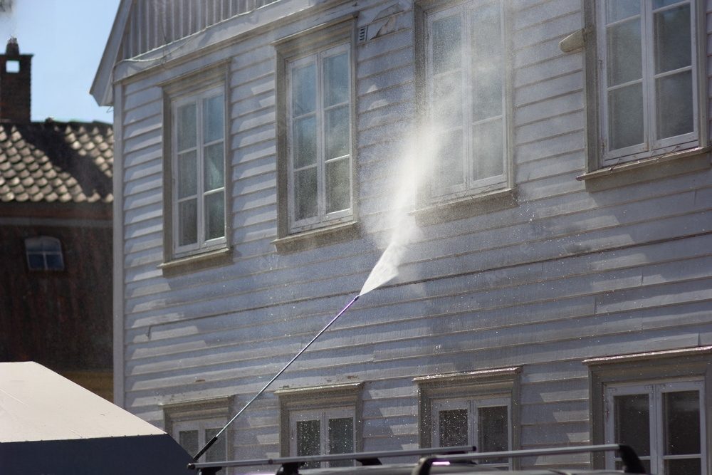 Pressure-washing-in-Rancho-santa-maegarita.