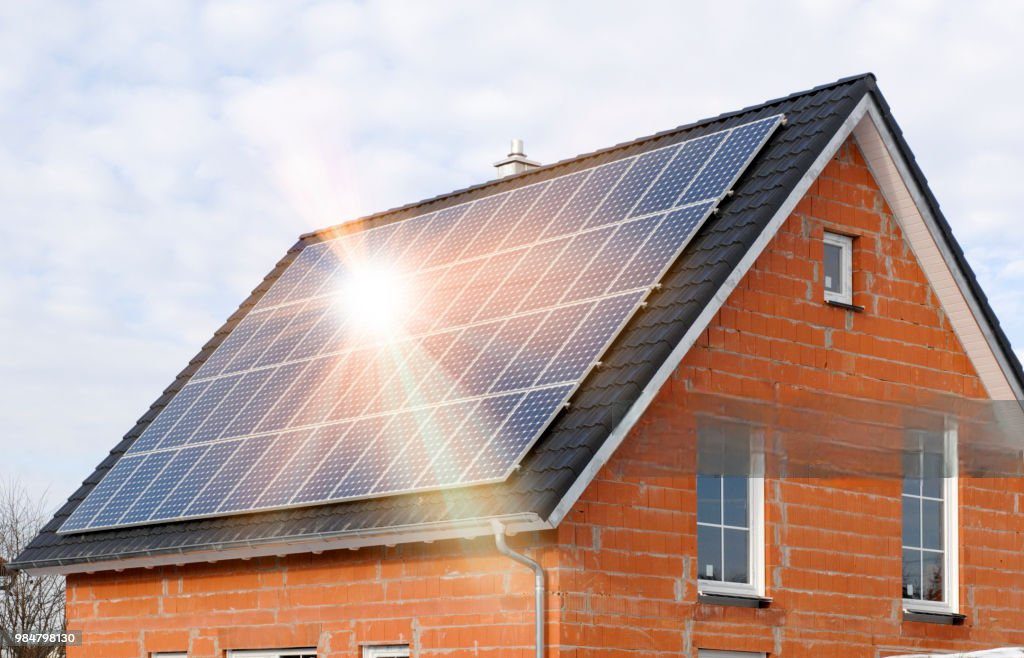 Read more about the article Mastering Solar Panel Cleaning in All Season